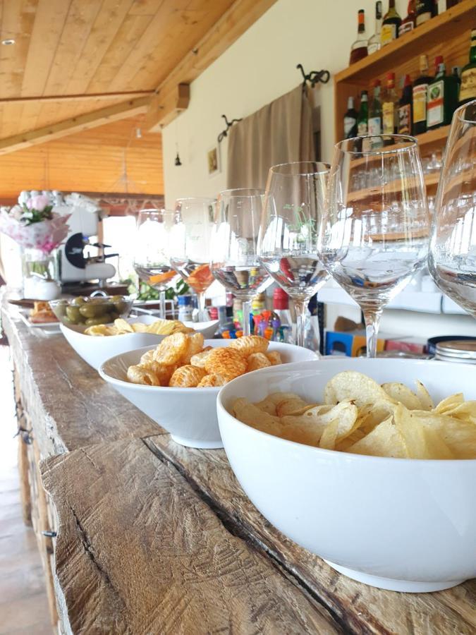 Osteria E Locanda Del Viaggiatore 루시 외부 사진